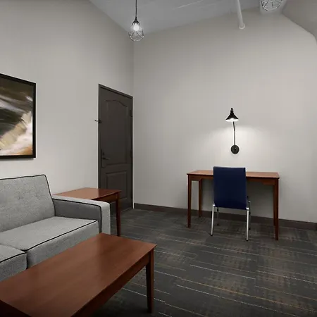The Suites Hotel At Waterfront Plaza-3