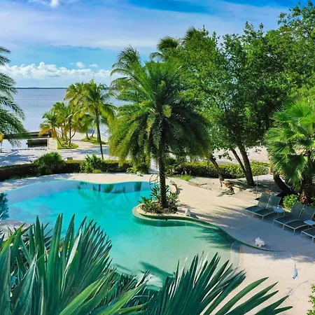 Largo Resort-2