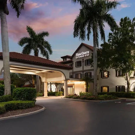 Hawthorn Extended Stay By Wyndham Naples-3