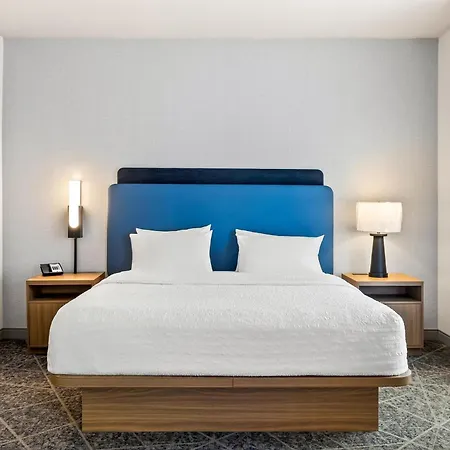 Hampton Inn And Suites Merced-2