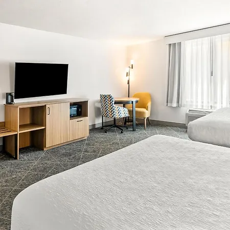 Hampton Inn And Suites Merced-3