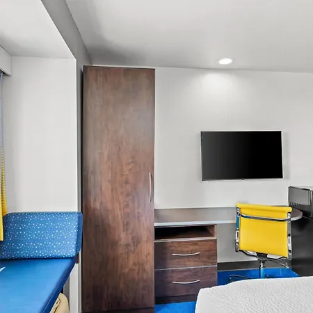 Microtel Inn & Suites By Wyndham Searcy-3
