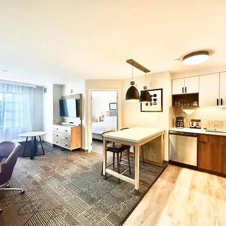 Staybridge Suites East Stroudsburg - Poconos By Ihg-2