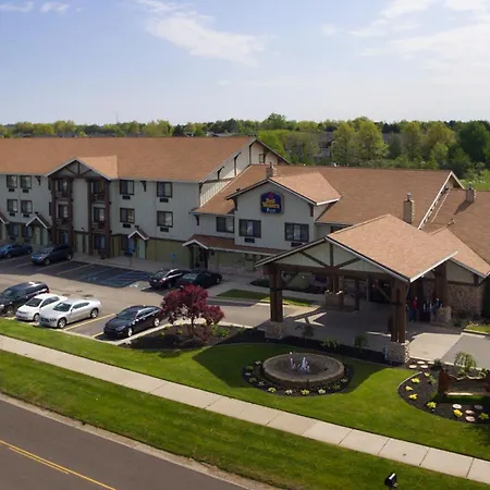 White Pine Inn & Suites-3