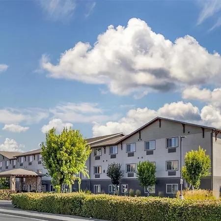 Best Western Plus Wenatchee Downtown Hotel-2