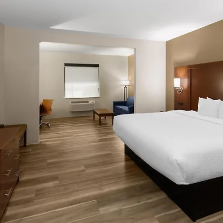 Wingate By Wyndham College Station South-2