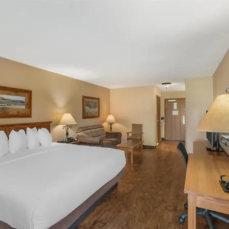 Best Western Plus Kelly Inn & Suites-2