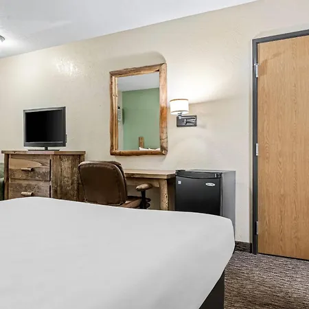 Econo Lodge, Downtown Custer Near Custer State Park And Mt Rushmore-3