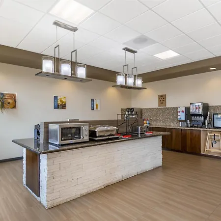 Best Western Plus Havre Inn & Suites-3