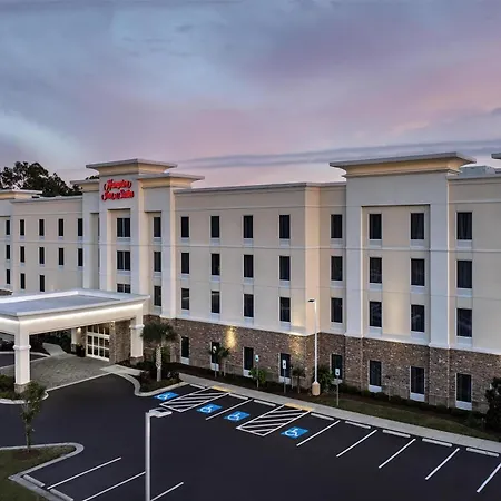 Hampton Inn & Suites Walterboro-2