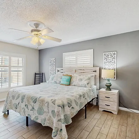 The Pointe 104-3