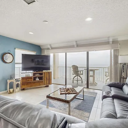The Pointe 301-3