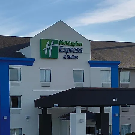 Holiday Inn Express & Suites-3