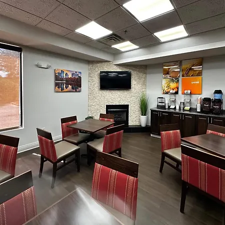 Comfort Inn & Suites Atlanta-Smyrna-2