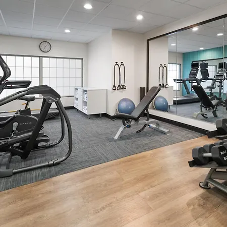 Holiday Inn Express Hotel & Suites Hamburg By Ihg-2