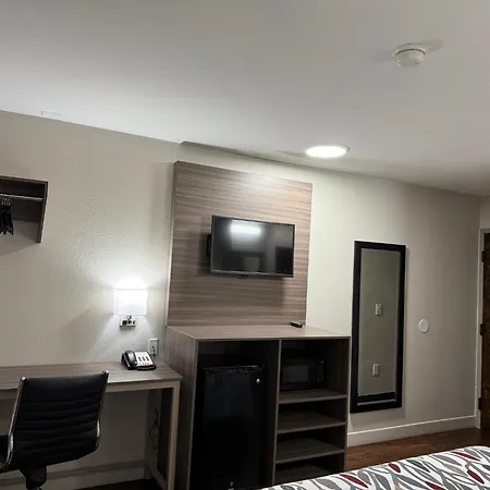 Red Roof Inn Austin - Round Rock-2