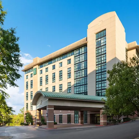 Embassy Suites By Hilton At Hot Springs Convention Center-2
