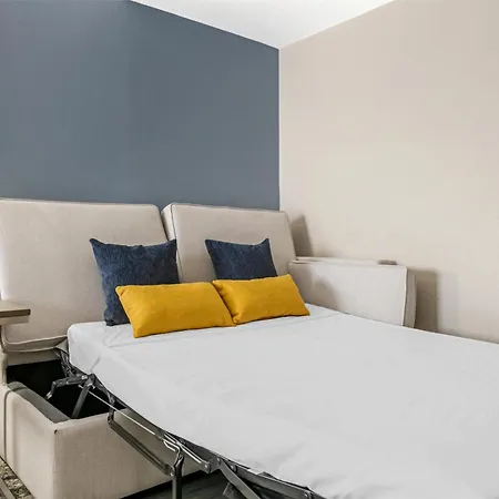 Best Western Plus Sanford Airport/Lake Mary Hotel-2