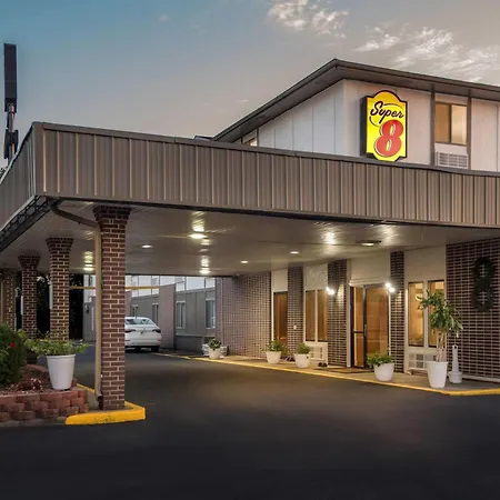 Super 8 By Wyndham Terre Haute-3