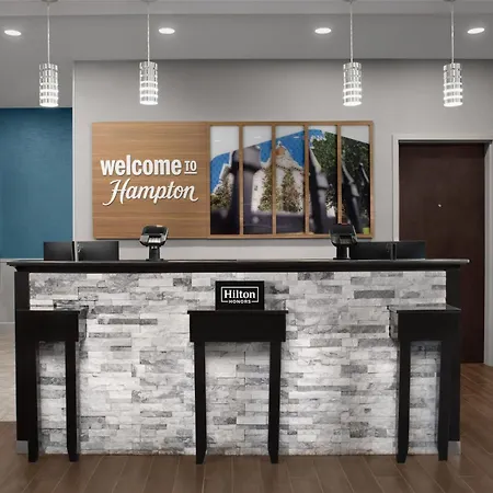 Hampton Inn & Suites Tupelo/Barnes Crossing-2