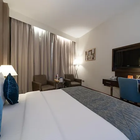 Howard Johnson Bur Dubai-3
