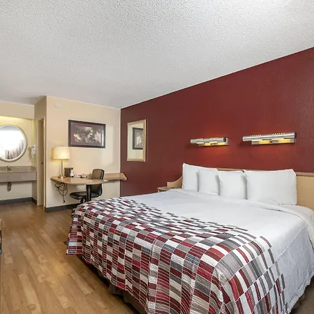 Red Roof Inn Philadelphia - Oxford Valley-2