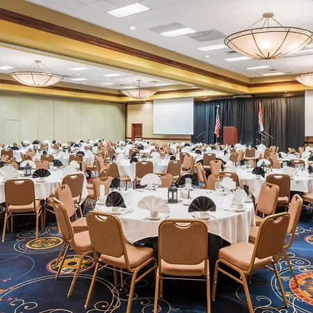 Capitol Plaza Hotel Jefferson City-3