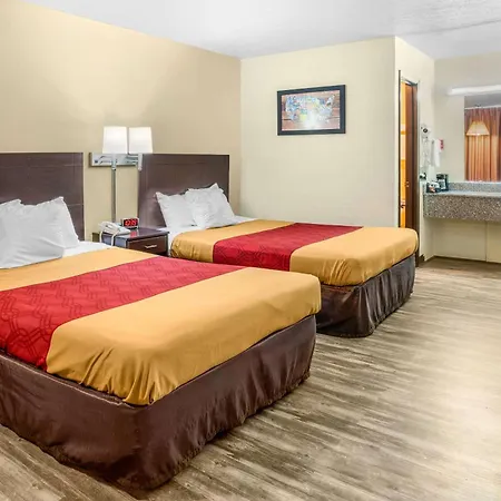 Econo Lodge Near Missouri University Of Science And Technology-3
