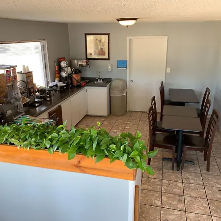 Americas Best Value Inn-2
