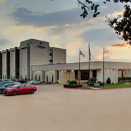 Doubletree By Hilton Arlington Dfw South-2