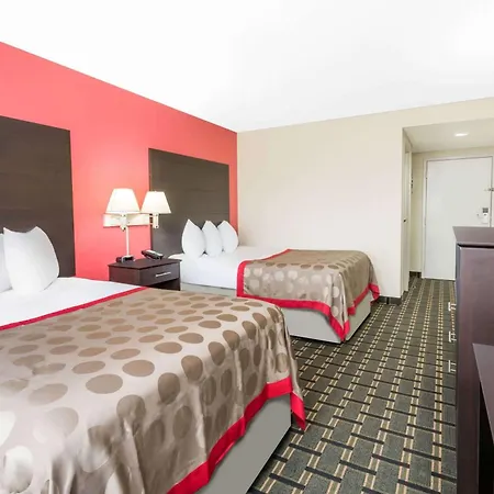Ramada By Wyndham Vandalia-2
