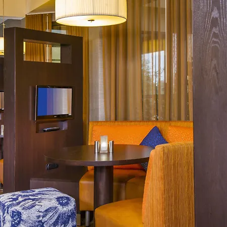 Courtyard By Marriott Charlottesville-3