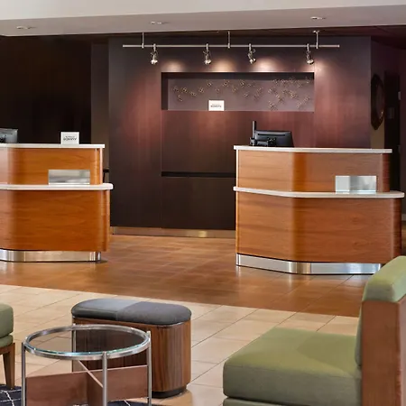 Courtyard By Marriott Charlottesville-2
