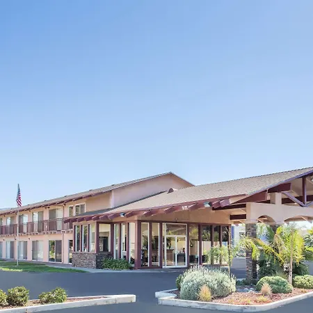 Days Inn By Wyndham Modesto-2