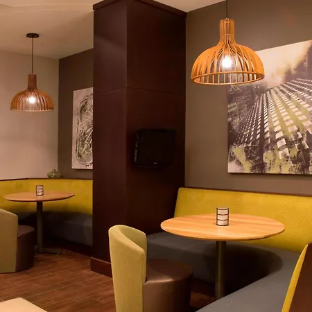 Courtyard By Marriott Boynton Beach-3