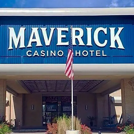 Maverick Hotel And Casino By Red Lion Hotels-2