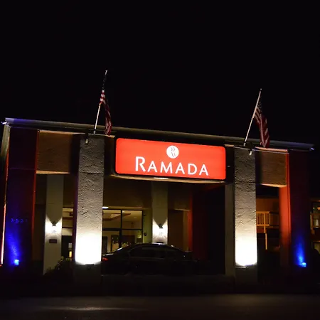 Ramada By Wyndham Arcata-3