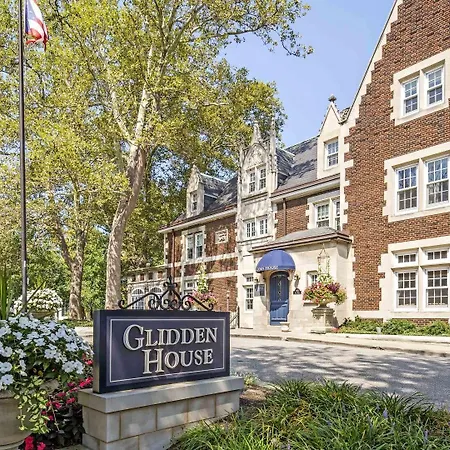 The Glidden House-2