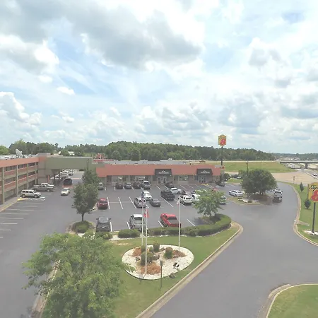 Super 8 By Wyndham Little Rock/Otter Creek-3