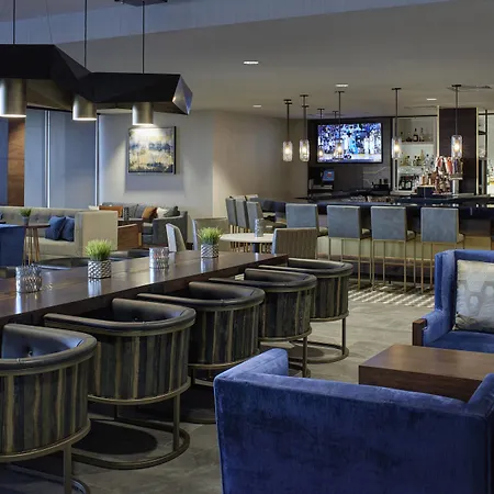 Kansas City Airport Marriott-3