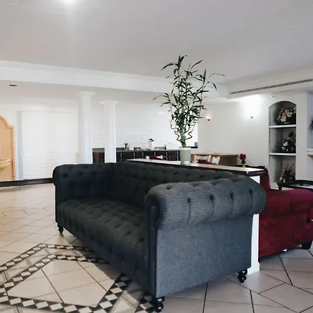 All Seasons Inn & Suites-2