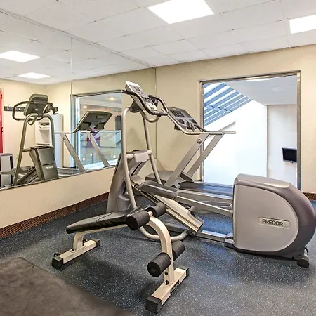 Days Inn By Wyndham Parsippany-3