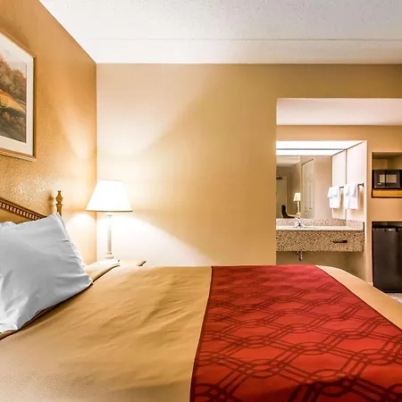 Econo Lodge Inn & Suites Huntsville University Area-3