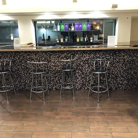 Holiday Inn Indianapolis - Airport Area N By Ihg-2