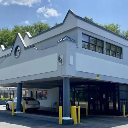 Days Inn By Wyndham Pittsburgh-2