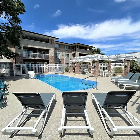 Comfort Inn & Suites Boulder-3