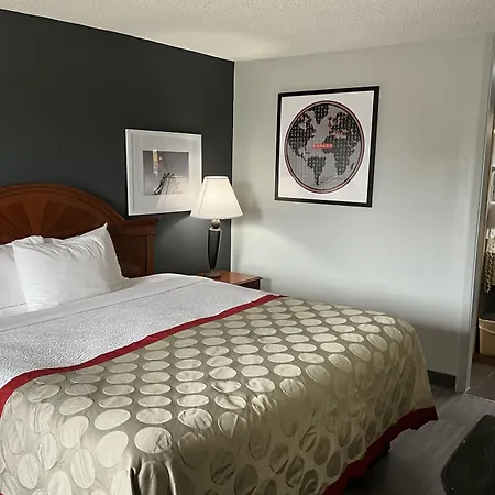 Ramada By Wyndham Macon-2
