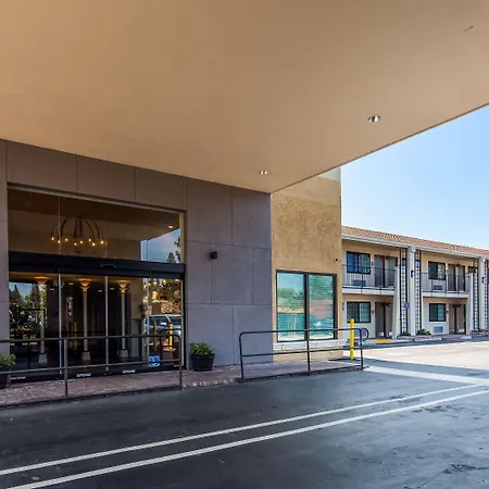 Best Western Sandman Hotel-3