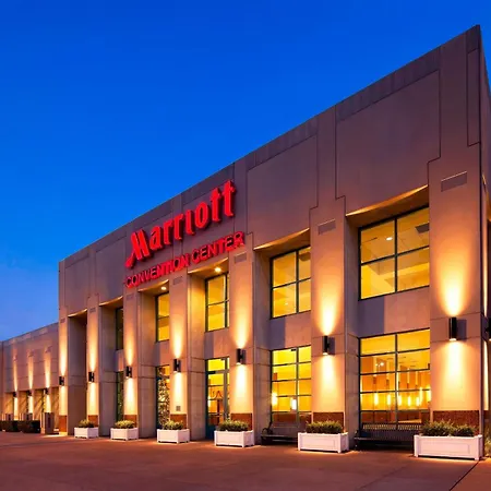 Los Angeles Marriott Burbank Airport-3
