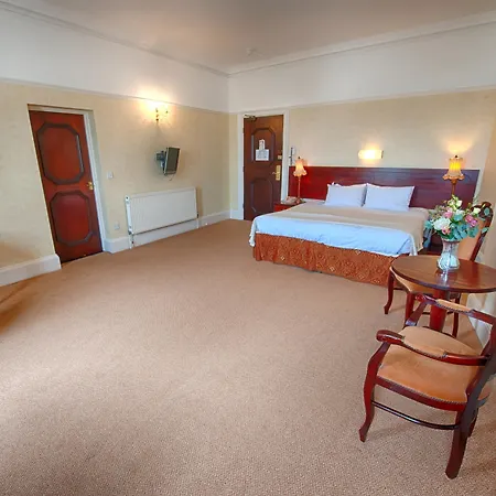 The Queens Hotel-3